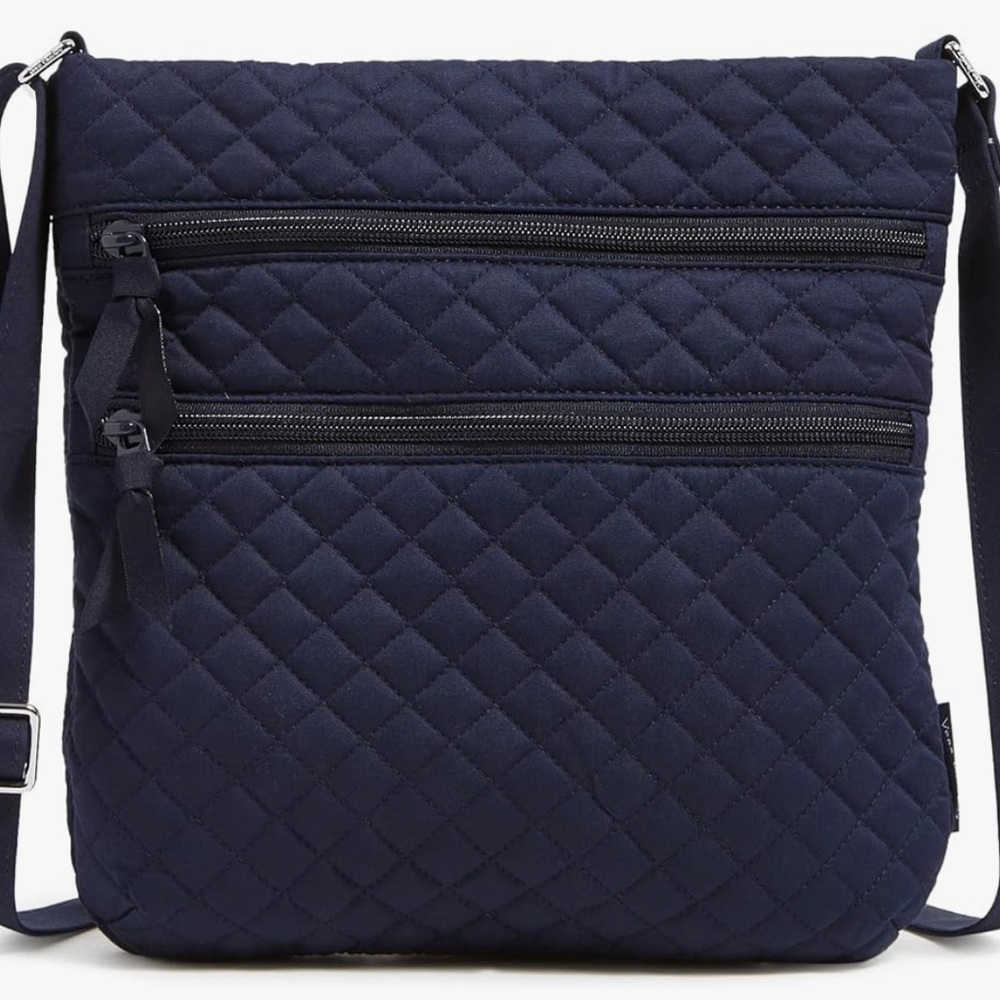 🛍️VERA BRADLEY TRIPLE ZIP HIPSTER NWT🛍️